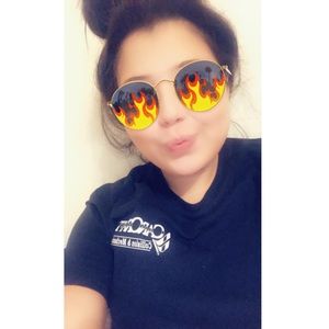 Meet your Posher, Chasity